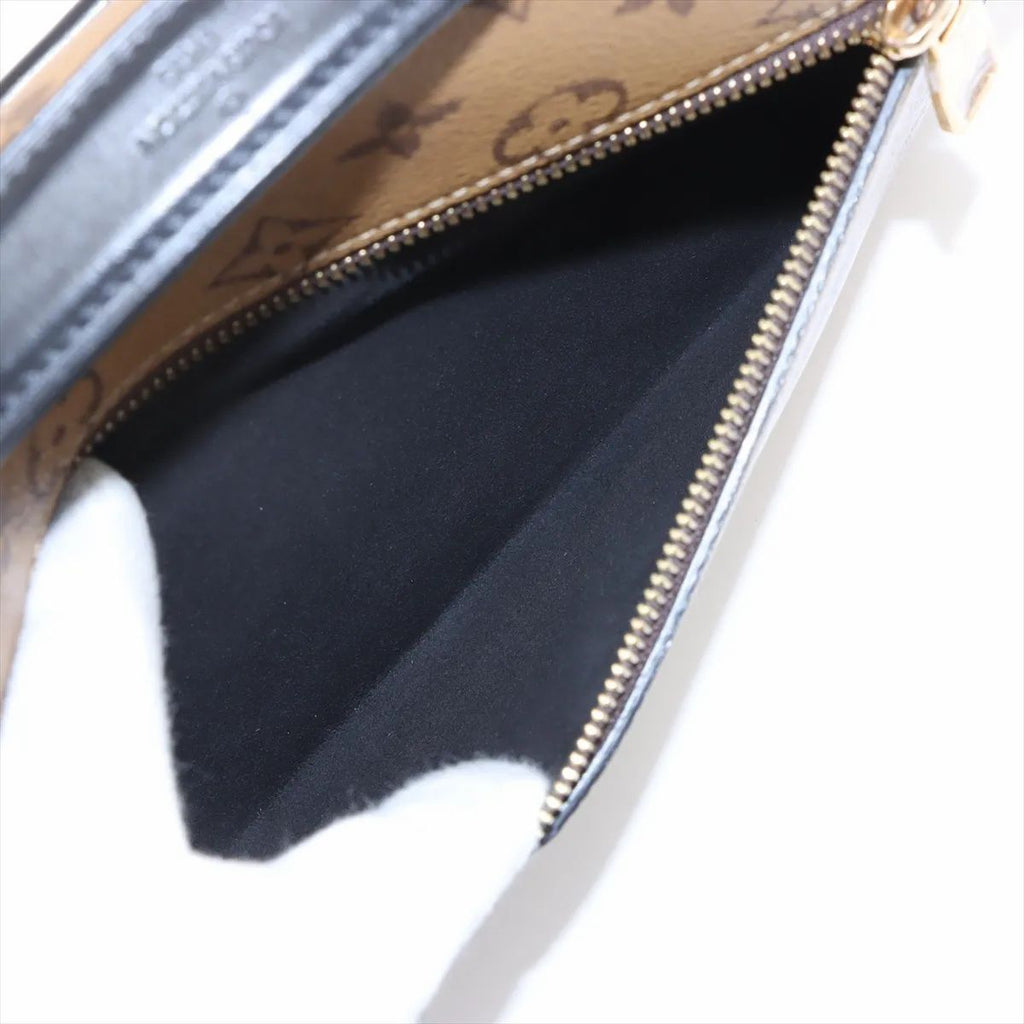 Louis Vuitton Pochette Metis, Monogram Reverse