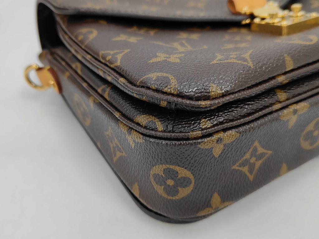 Louis Vuitton Pochette Metis, Monogram